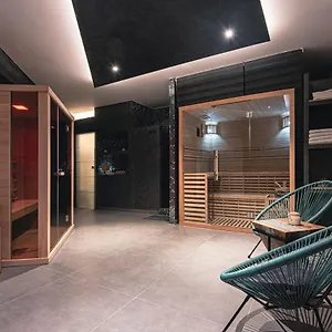 Apartment Exclusive City